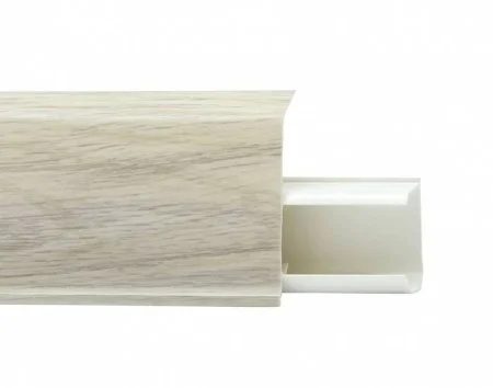 Пластиковый плинтус Royce №526 Дуб Орегон (55х23х2200мм) в Сургуте