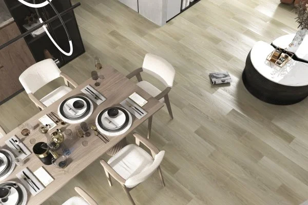 Кварц-виниловая плитка Refloor Fargo Comfort 2101-05 Вяз Оксфорд в Сургуте