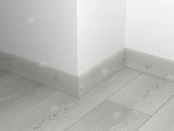 Кварцевый плинтус Alpine Floor Grand Sequoia 11-12 Дейнтри в Сургуте