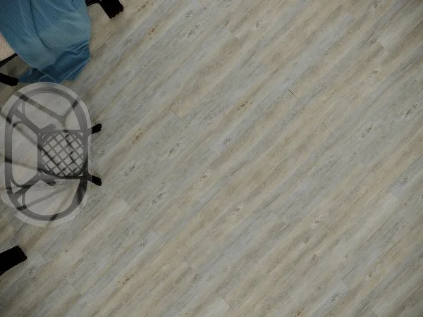 Кварц-виниловая плитка FineFloor Strong Дуб Адастра FF-1257 в Сургуте