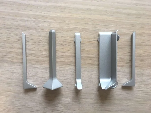 Соединитель для плинтуса ЭлитПроф Плоский 100 (Алюм) в Сургуте