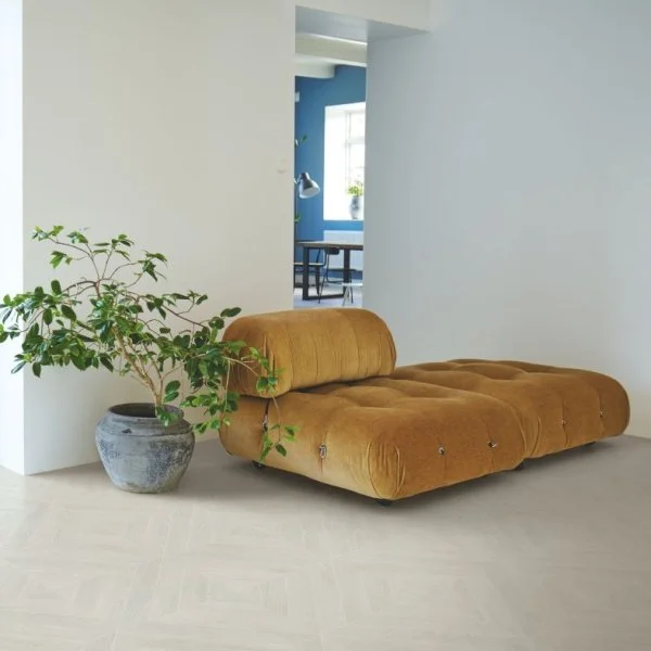 Ламинат Pergo Chevron 12 Pro Дуб Морозный Патинированный L1254-04157 в Сургуте