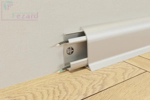 Алюминиевый плинтус Fezard Серебро 43х22х2,5м в Сургуте