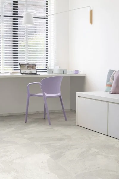 LVT-плитка Moduleo Roots Glue 0.55 EIR Mustang Slate 70177CD в Сургуте