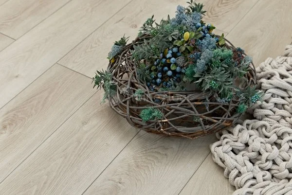 Кварц-виниловая плитка Alpine Floor Premium XL Дуб Белая Ночь ЕСО 7-2, 8 мм. 43 класс в Сургуте