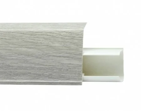 Пластиковый плинтус Royce №545 Дуб Париж (55х23х2200мм) в Сургуте