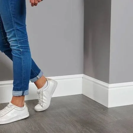 Плинтус NMC Wallstyl FL17 (170х18х2000 мм) в Сургуте