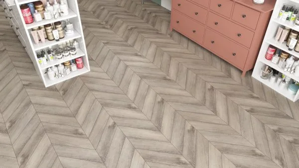Кварц-виниловая плитка Alpine Floor Chevron Дуб Исида ECO 20-8 (2,5 мм. 43 класс) в Сургуте