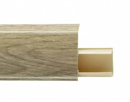 Пластиковый плинтус Royce №530 Дуб Пекан (55х23х2200мм) в Сургуте